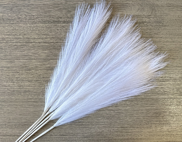 Faux Pampas Grass - White - Luv Sola Flowers