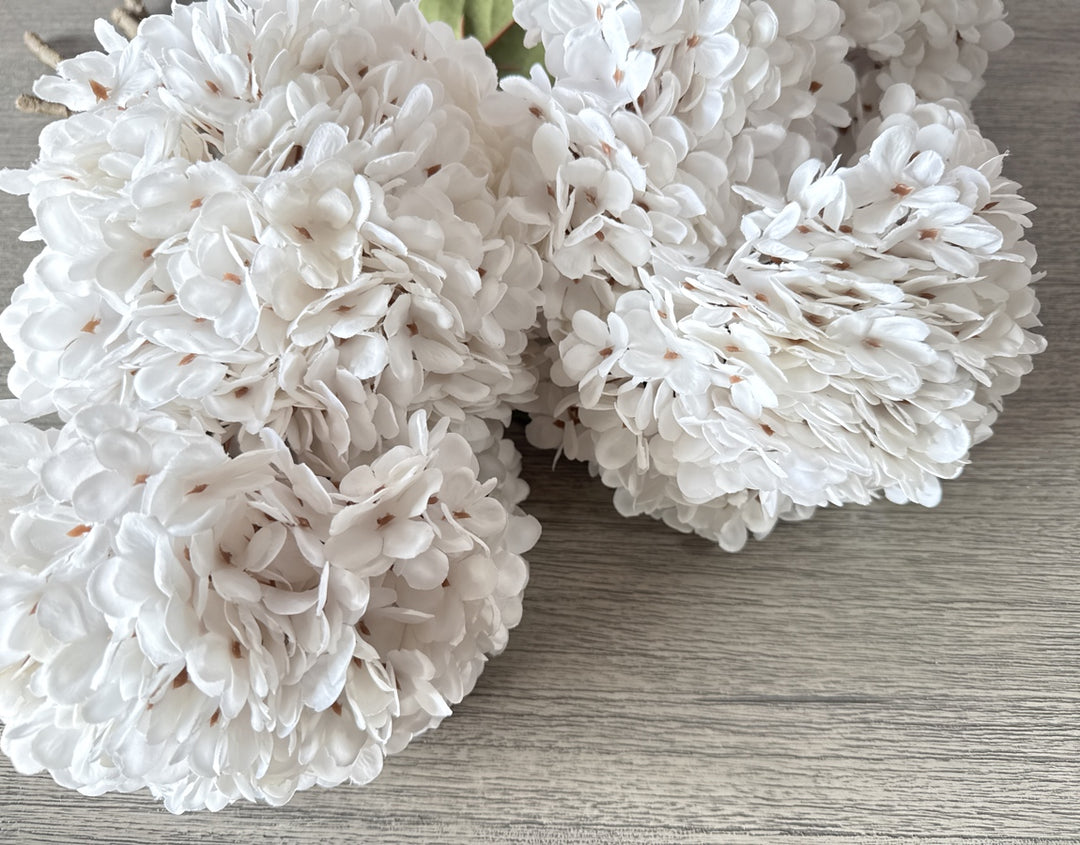 Faux Silk Hydrangea - White - Luv Sola Flowers